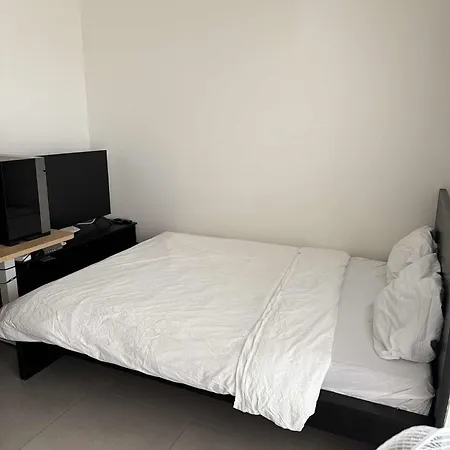 Cloche D'or Sleeps 2 شقة