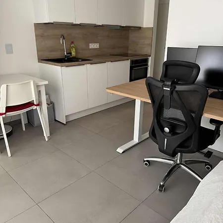 Cloche D'or Sleeps 2