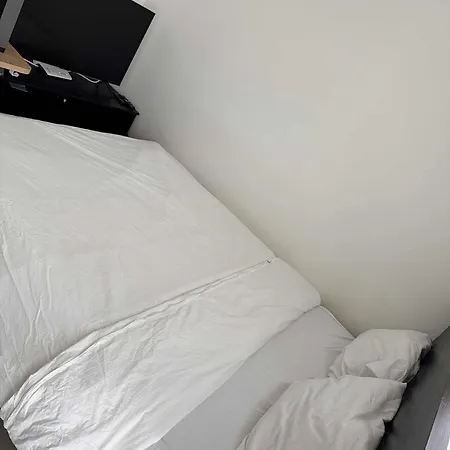 Cloche D'or Sleeps 2 Διαμέρισμα *